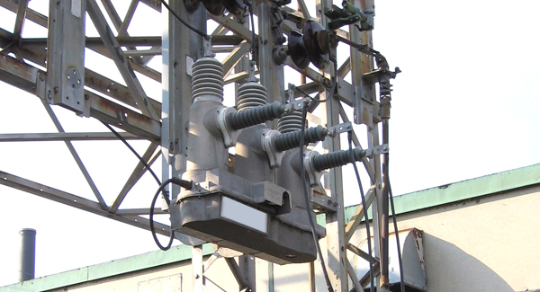 Power Connection and Control picture